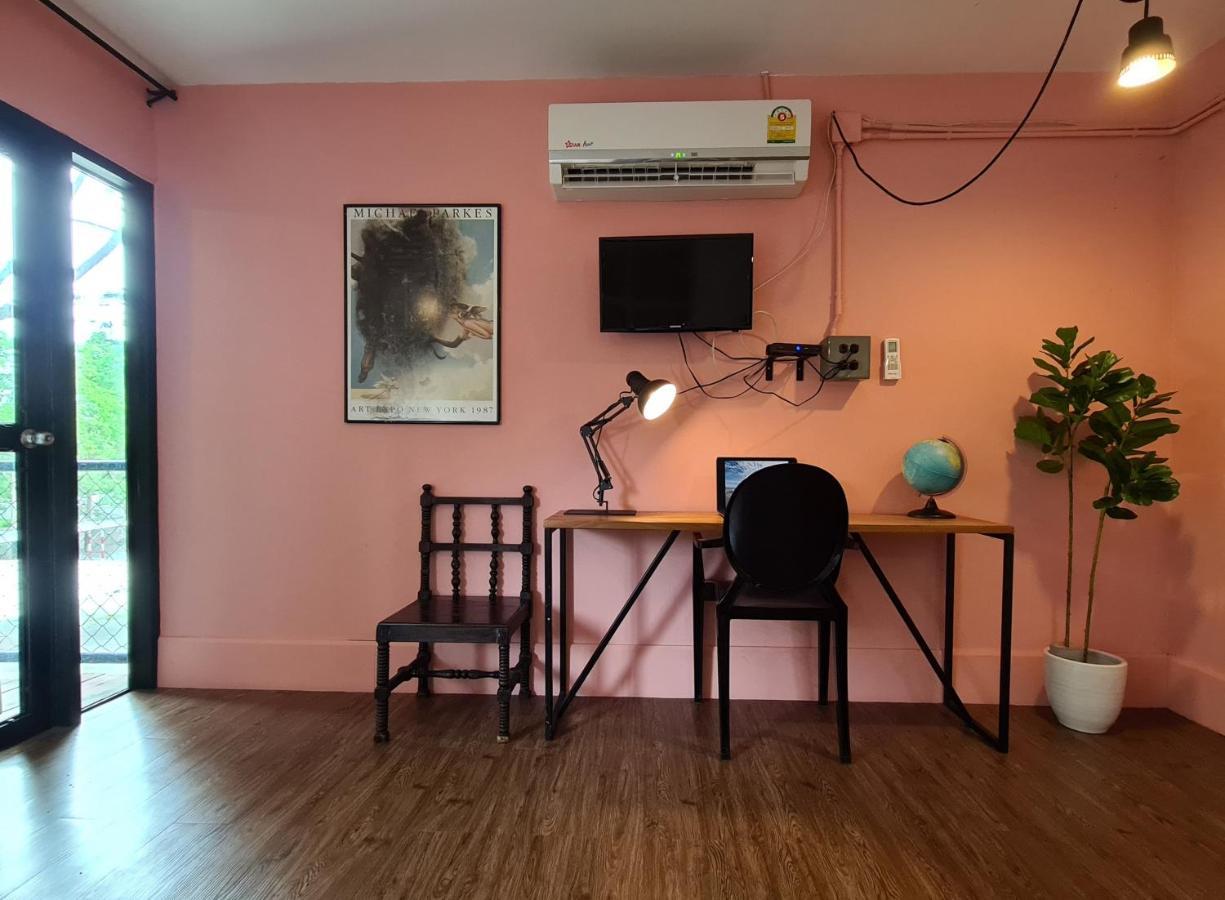 Hand Hotel Bangsaen Extérieur photo