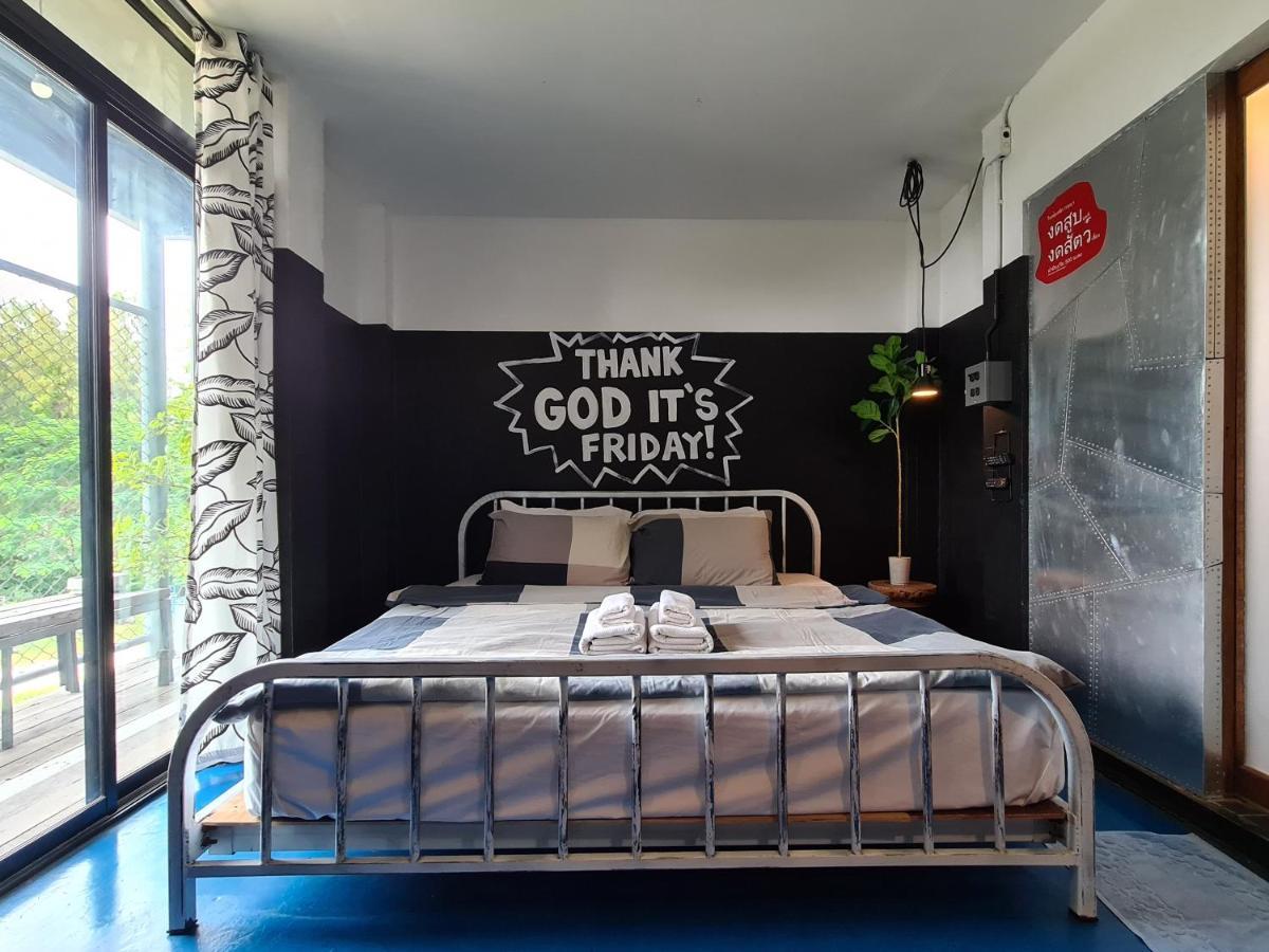 Hand Hotel Bangsaen Extérieur photo